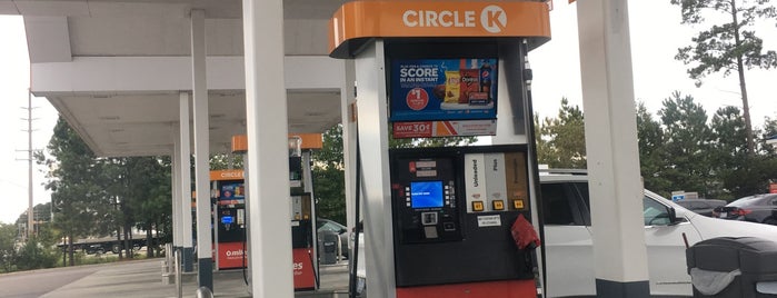 Circle K is one of Ya'akovさんのお気に入りスポット.