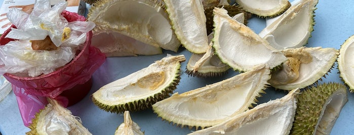 Durian King TTDI is one of KL PJ Halal Eat & Food Hunt. Makan!??.