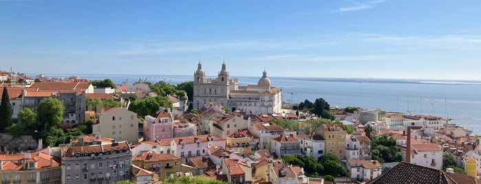 Torre da Igreja is one of Lissabon.