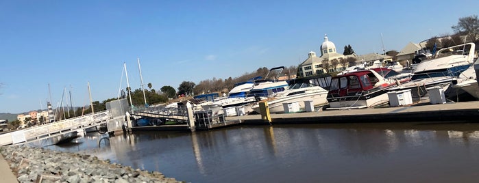 Suisun City Marina is one of Member Discounts: West.