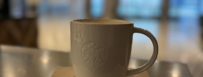 Starbucks is one of Dubai Food 6.