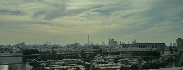Emirates Metro Station is one of Dubai und Ras al Kaima.