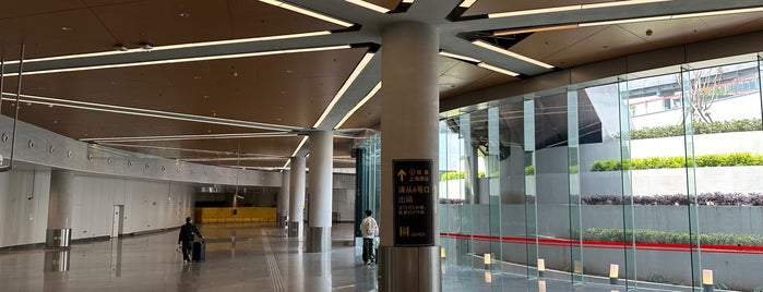 上海南駅 is one of 上海轨道交通3号线 | Shanghai Metro Line 3.