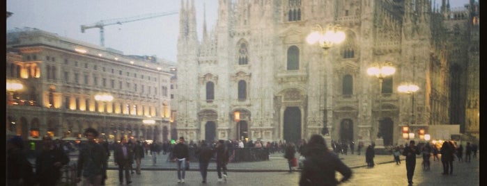 Plaza del Duomo is one of My Milan.