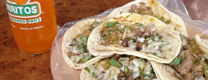 tacos kyke is one of Locais salvos de Miguel Angel.