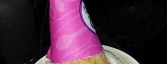 Baskin-Robbins is one of The 7 Best Places for Chocolate Chip Cookie Dough in Charlotte.