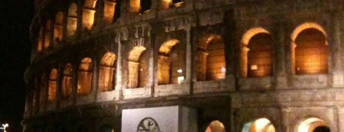 Coliseo is one of هزار جایی که آدم قبل مردن باید بره.