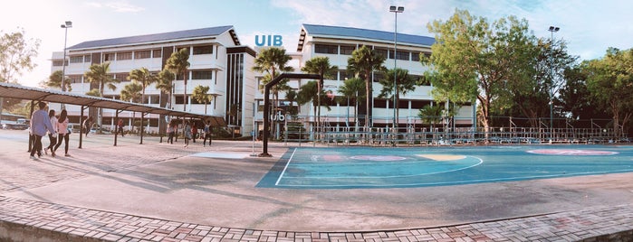 University In Batam