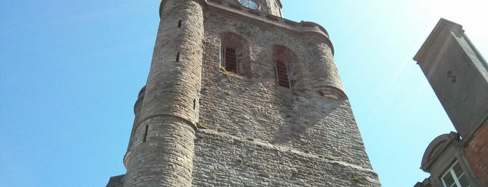 Les Remparts is one of Lugares favoritos de Carl.