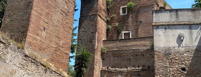 Arco di Dolabella is one of Arches in Rome.