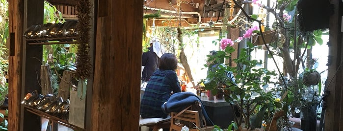 cafe do flower is one of 서촌여지도.