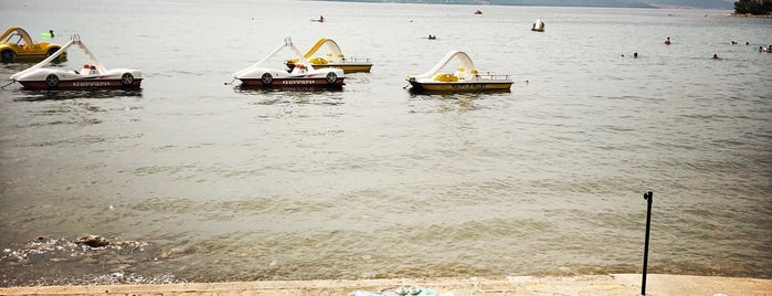 Dječji raj beach is one of Dugi otok.