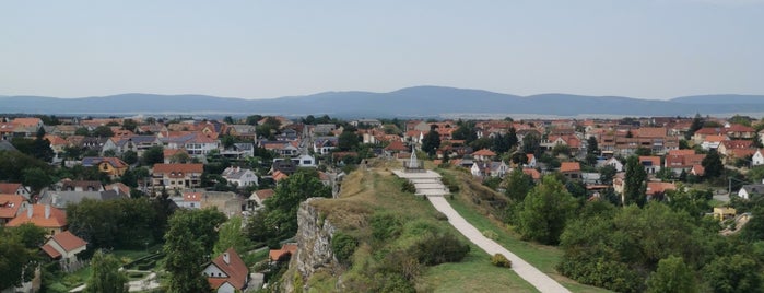 Szerelem Sziget is one of Veszprém.
