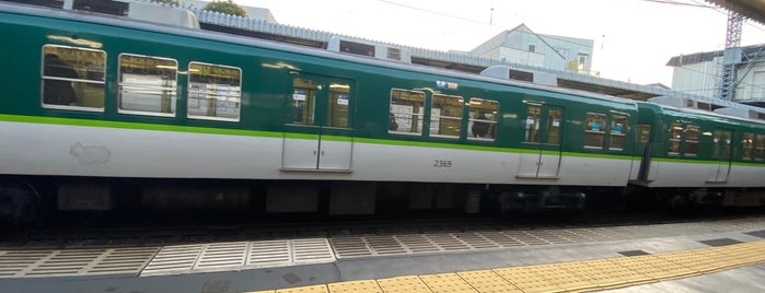 Keihan Tofukuji Station (KH36) is one of 京阪本線(鴨東・中之島線含).