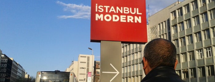 Istanbul Museum of Modern Art is one of Triple M List.