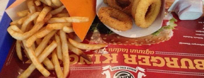 Burger King is one of Akay'ın Beğendiği Mekanlar.