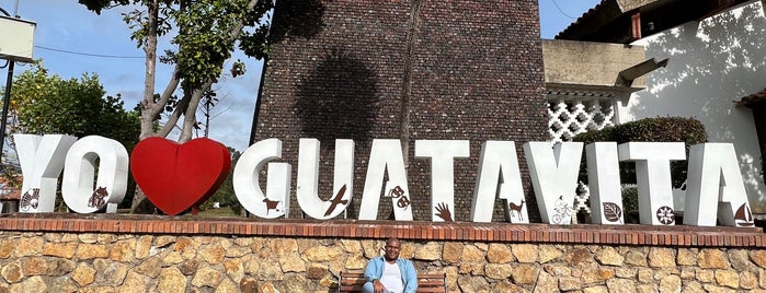 Guatavita is one of Colômbia.