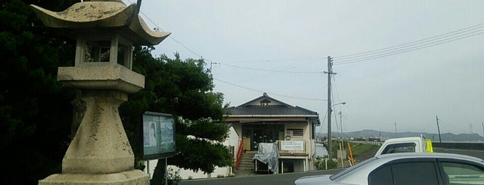 両神燈籠 (岡山市東区) is one of 歴史を感じる史跡.