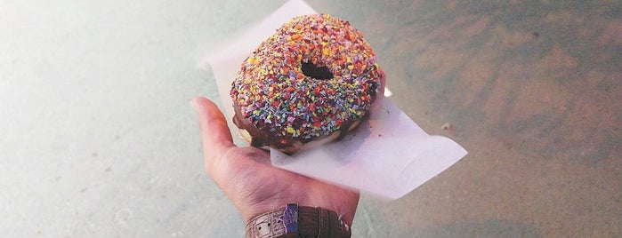 Boby Donut | بابی دونات is one of کافه های تازه کشف شده برای رفتن.