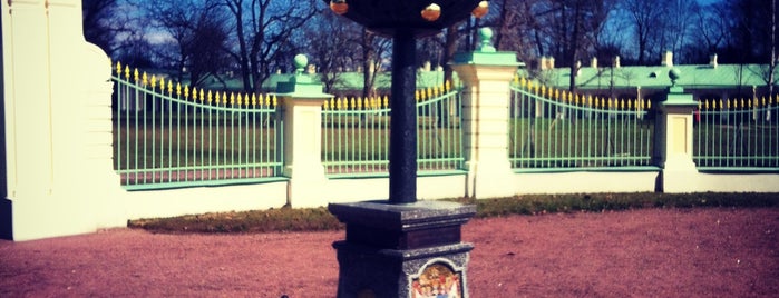 Большой (Меншиковский) дворец / The Grand (Menshikov) Palace is one of São Peterbusrgo.