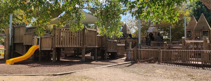 Middle Park Community Playground is one of Kickass Playgrounds.