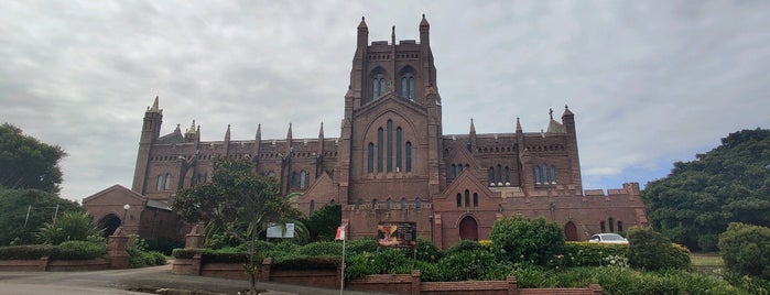 Christ Church Cathedral is one of NSW Historic Sites.