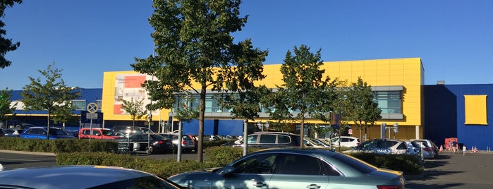 IKEA is one of Nuernberg ( l. N.Y. ).