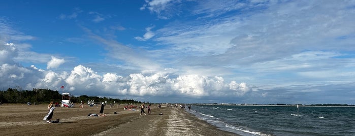 Spiaggia Lido di Venezia is one of Locais curtidos por Anna.
