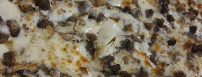 Mr. Pizza is one of Manila, My Love.