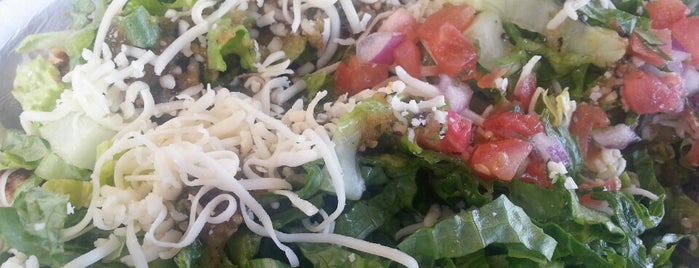 Chipotle Mexican Grill is one of Tonyさんのお気に入りスポット.