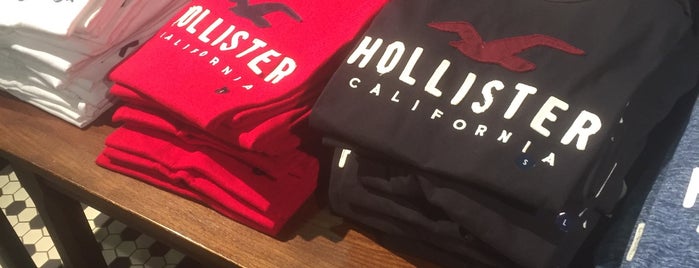 Hollister Co. is one of Frankfurt stores.