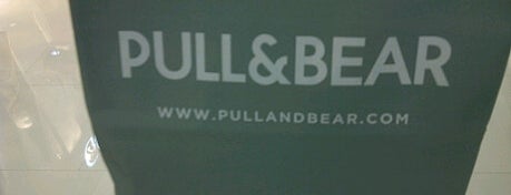 Pull & Bear is one of Orte, die Irina gefallen.