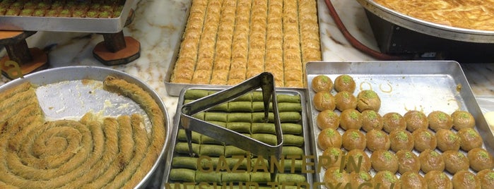 Kafadaroğlu Baklava & Börekleri is one of Istanbul Sweets | Cafe.