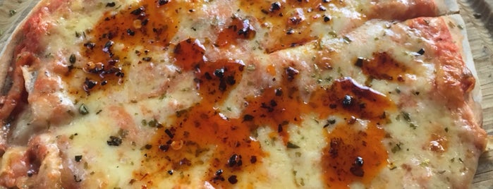 La Re Pizza is one of Sambuka : понравившиеся места.