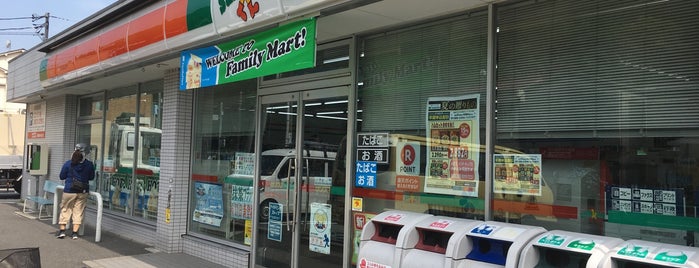 サンクス 練馬豊中通り店 is one of サークルKサンクス.