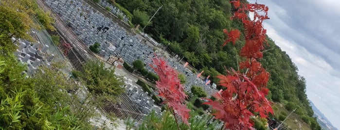 大本山永平寺御直末寺 光明寺 is one of (´･Д･)」 ちょっと後で体育館裏へ.