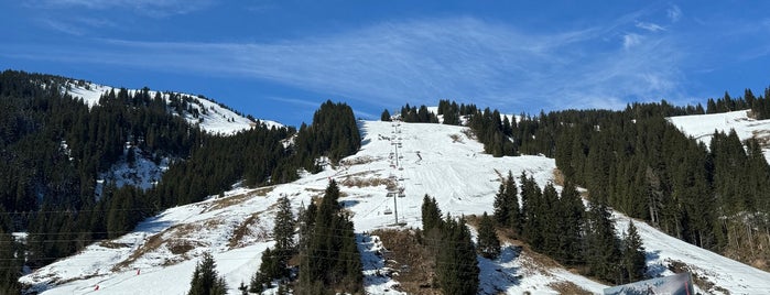 Resterhöhe-Bahn is one of Lifts in Kitzbühel ski area.