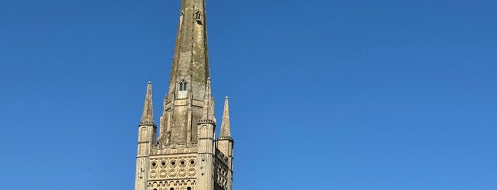 Norwich Cathedral is one of NORWICH 🎪🗿🏰.