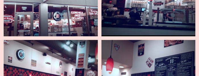 Jimmy John's is one of Lugares favoritos de Charlie.