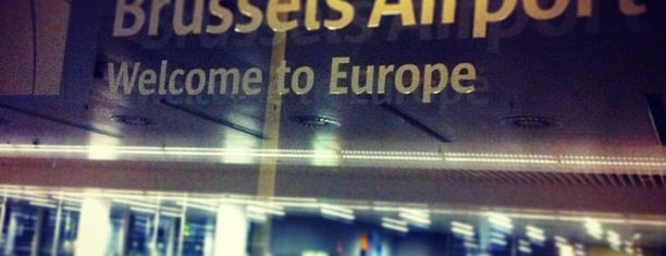 Brussels Airport (BRU) is one of Belgique.
