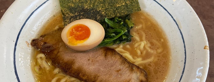 横濱家 すみれが丘店 is one of ramen.