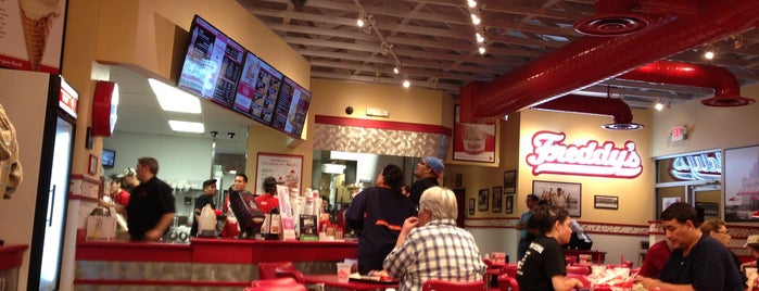 Freddy's Frozen Custard & Steakburgers is one of Albuquerque.