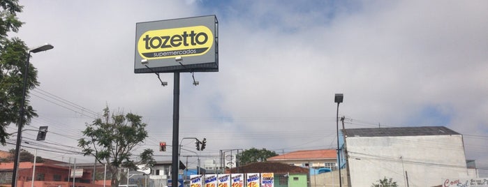 Supermercado Tozetto is one of Locais curtidos por Junior.