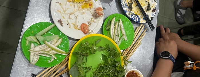 Bánh Xèo Bà Dưỡng is one of DaNang +Hội An 2019.