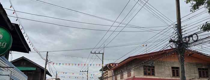 ถนนคนเดินเขมราฐ is one of Ubon Ratchathani 2018.