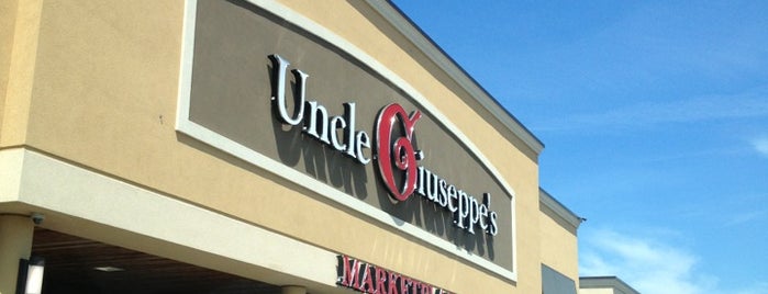 Uncle Giuseppe's is one of สถานที่ที่ Lynn ถูกใจ.