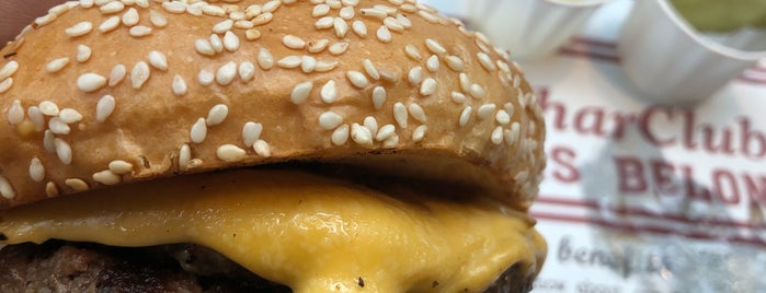 The Habit Burger Grill is one of Posti che sono piaciuti a Shank.