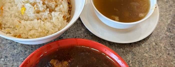 D'Original Pares is one of Food.