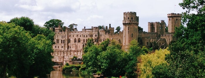 Warwick Castle is one of London Tourism.