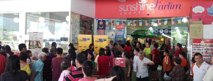 Sunshine Farlim Shopping Mall is one of Shopping Malls in Penang Island.